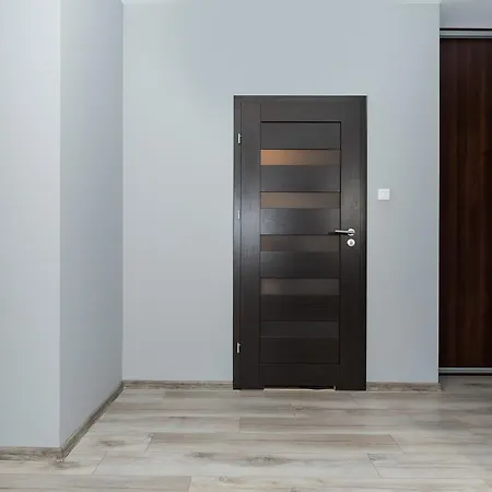 Jantar Lighthouse Port קולובז'ג