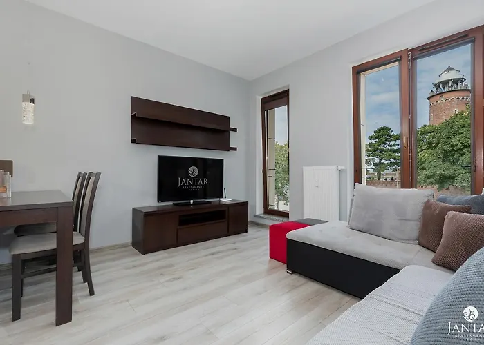 Jantar Lighthouse Port